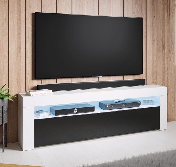 Móvel de TV modelo Selma (160x53cm) cor preta com LED RGB